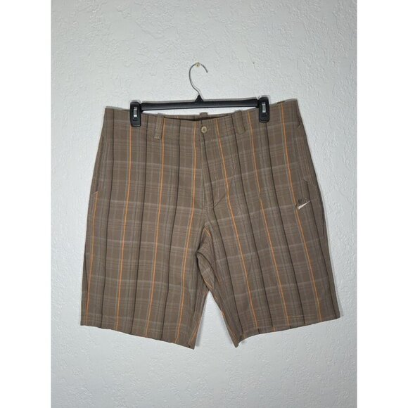Nike Men's Fit Dry 11" Inseam Flat Front Performance Brown Plaid Golf Shorts XL - Picture 1 of 7